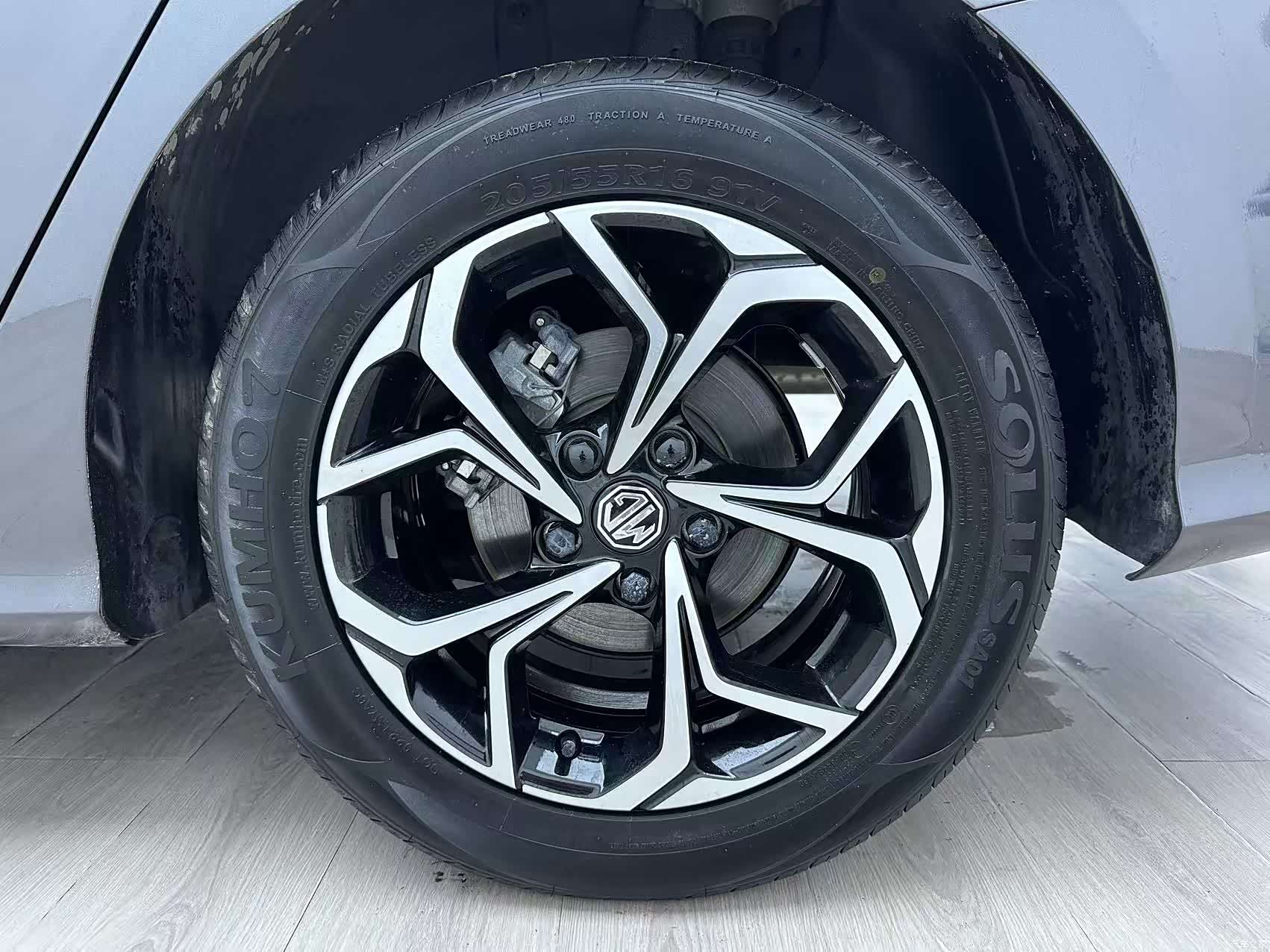 MG MG5, 2023 10