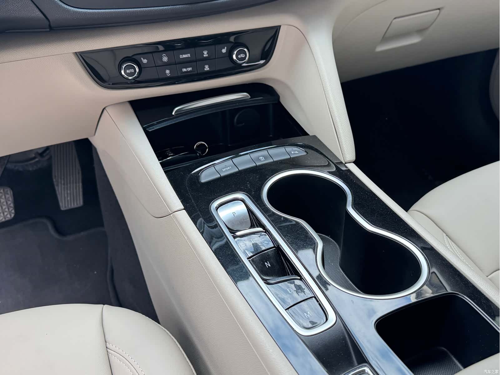 Buick Regal, 2021 11