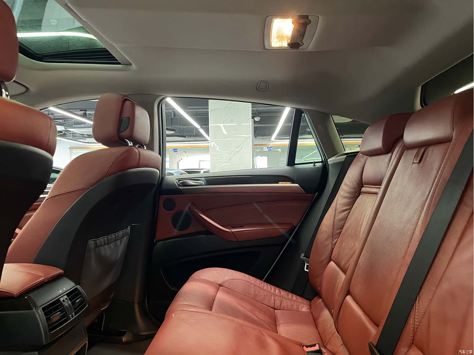BMW X6, 2013 36
