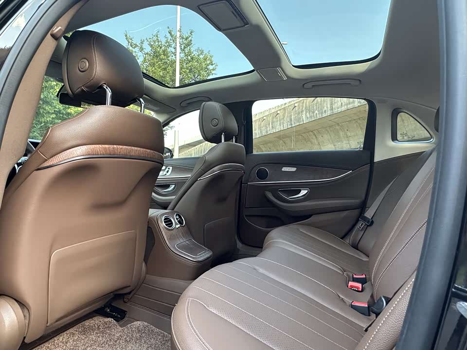 Mercedes-Benz E-class Mercedes-Benz E-class