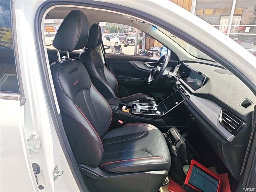 BAIC X7, 2020 25