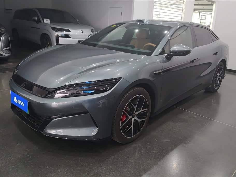 BYD Han L