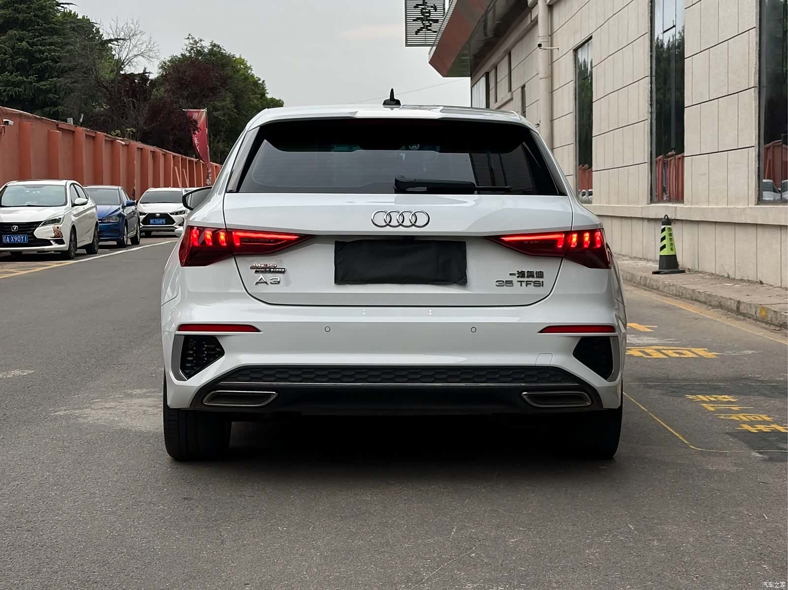 Audi A3, 2022 все фото