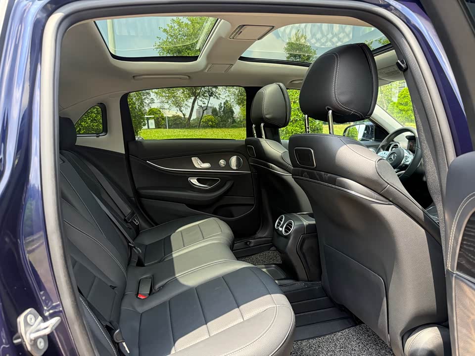 Mercedes-Benz E-class Mercedes-Benz E-class
