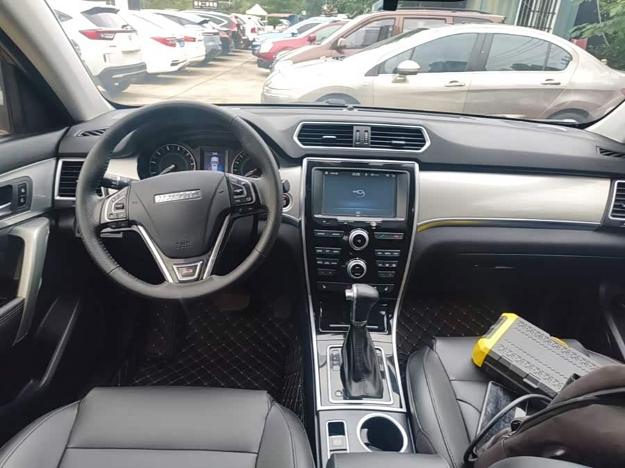 Haval Haval H2 2015, фото 10