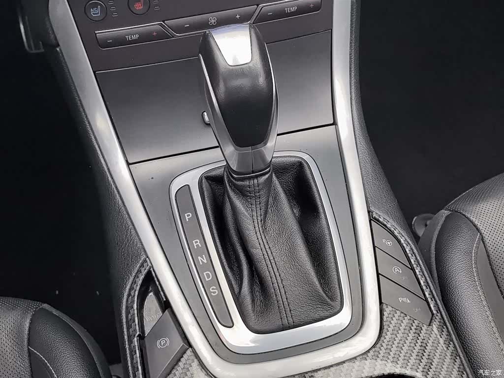 Ford Edge, 2016 13