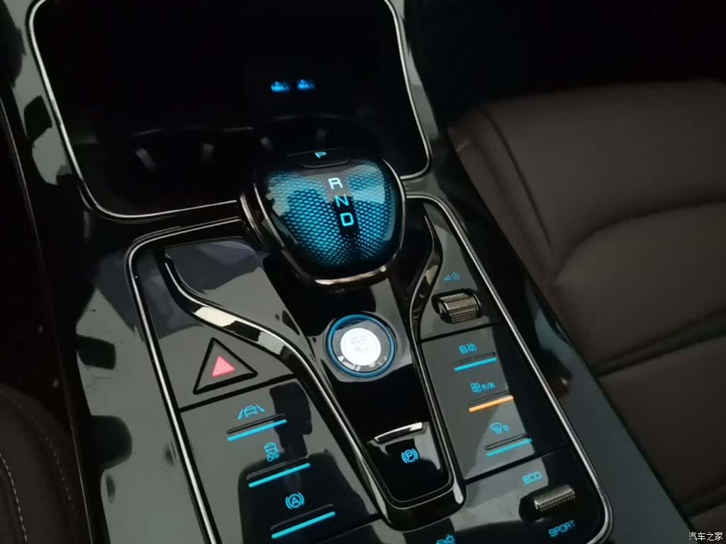 BYD Han, 2022 14