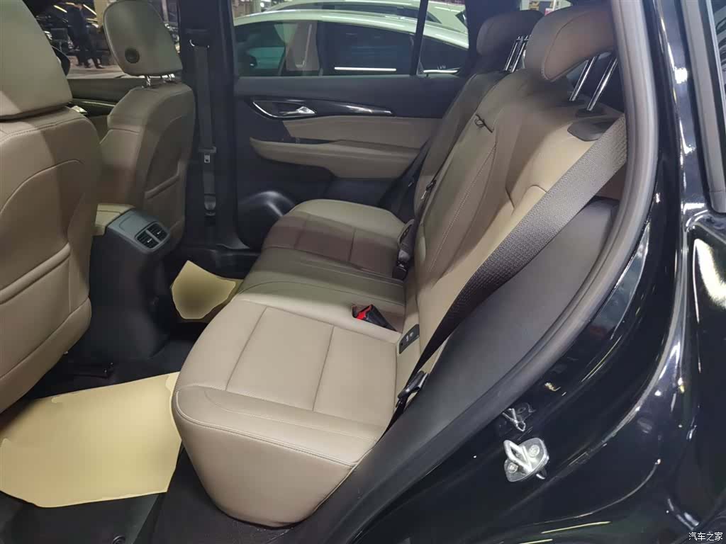 Buick Envision Plus, 2023 13
