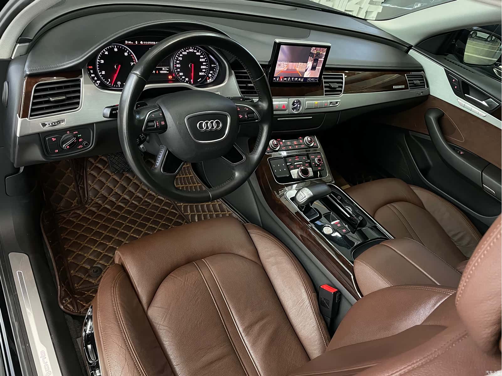 Audi A8L, 2015 7