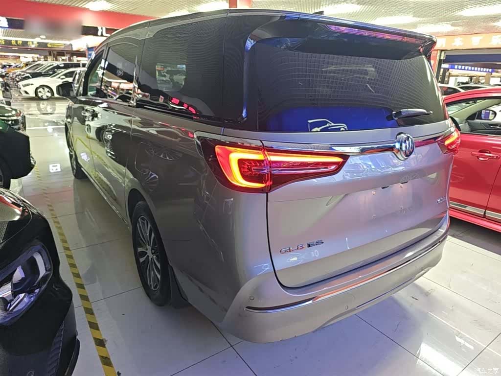 Buick GL8, 2023 все фото