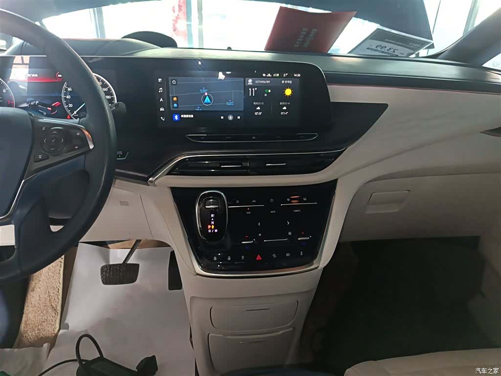 Buick GL8, 2022 13
