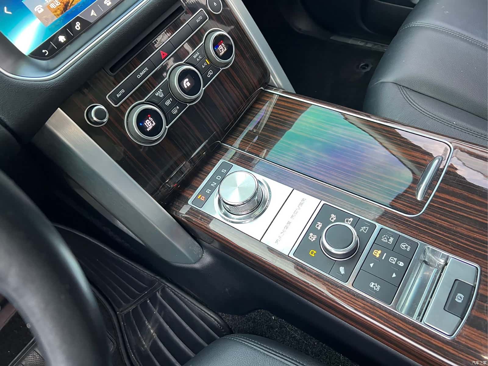 Land Rover Range Rover, 2018 11