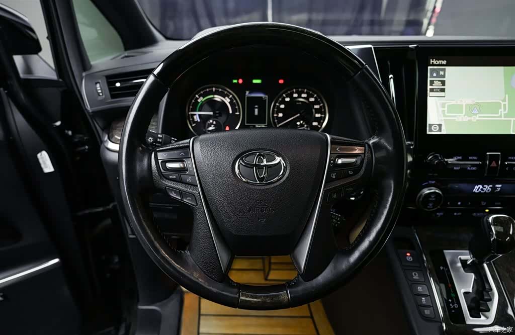 Toyota Vellfire, 2021 14