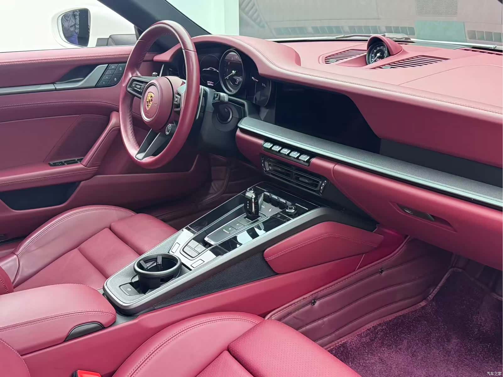 Porsche 911, 2024 все фото