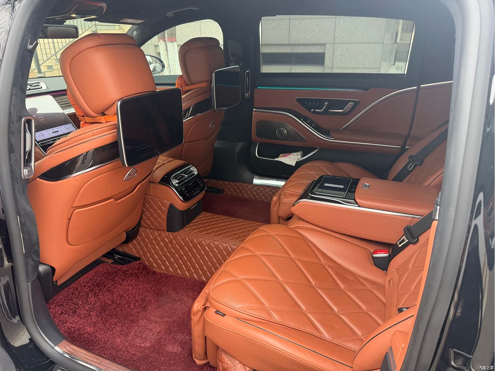 Maybach S-Class, 2022 4