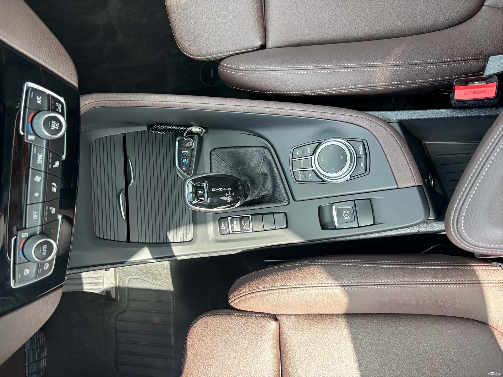 BMW X1, 2020 12
