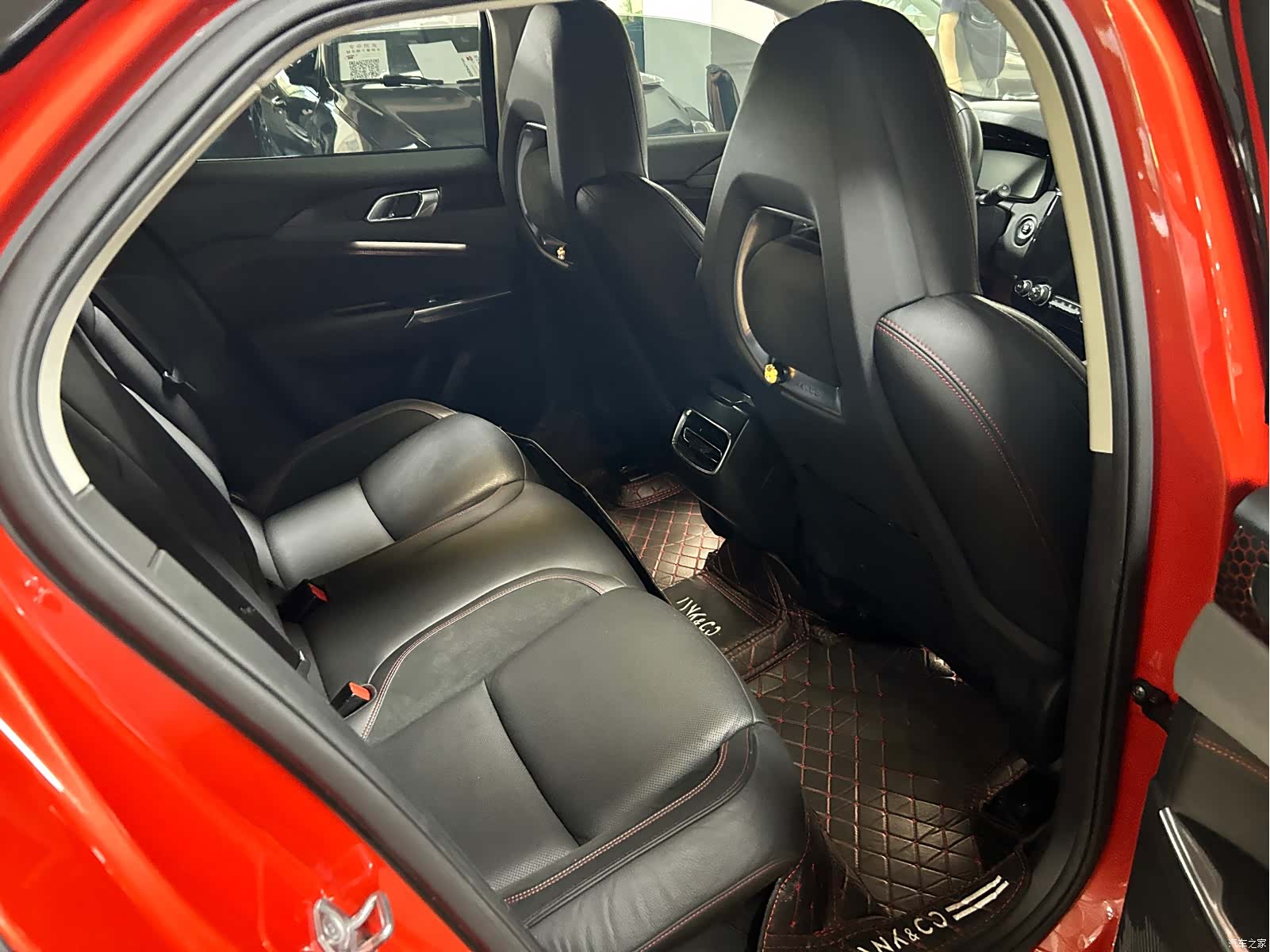 Lynk & Co 01, 2019 17