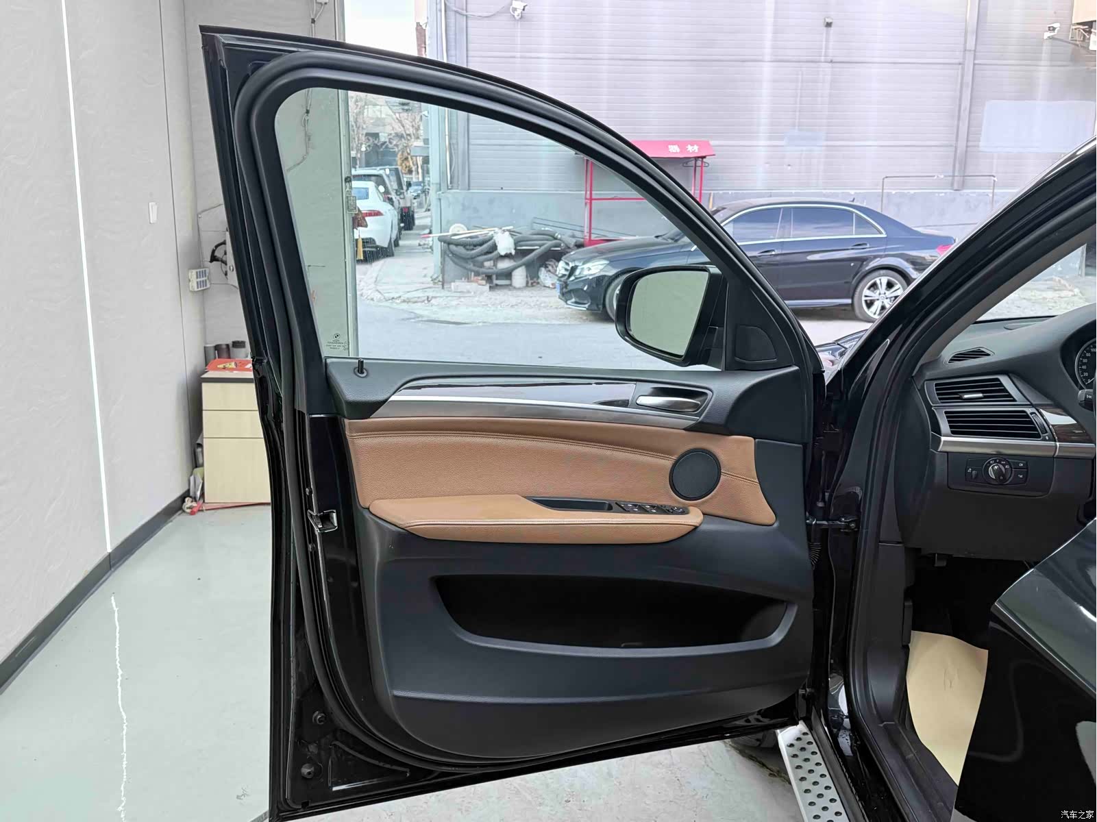 BMW X6, 2012 23