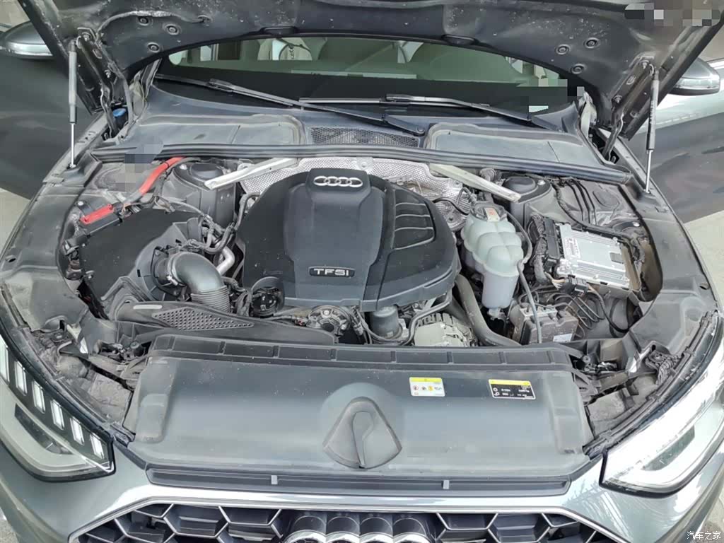 Audi A4L, 2021 11
