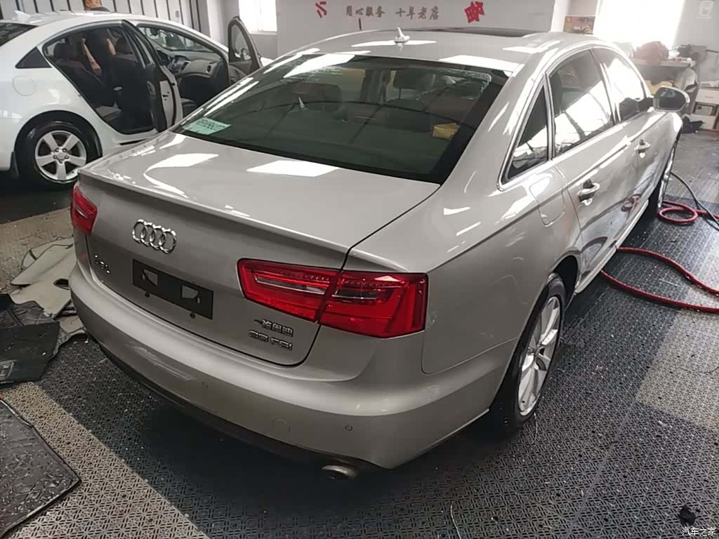 Audi A6L, 2015 7
