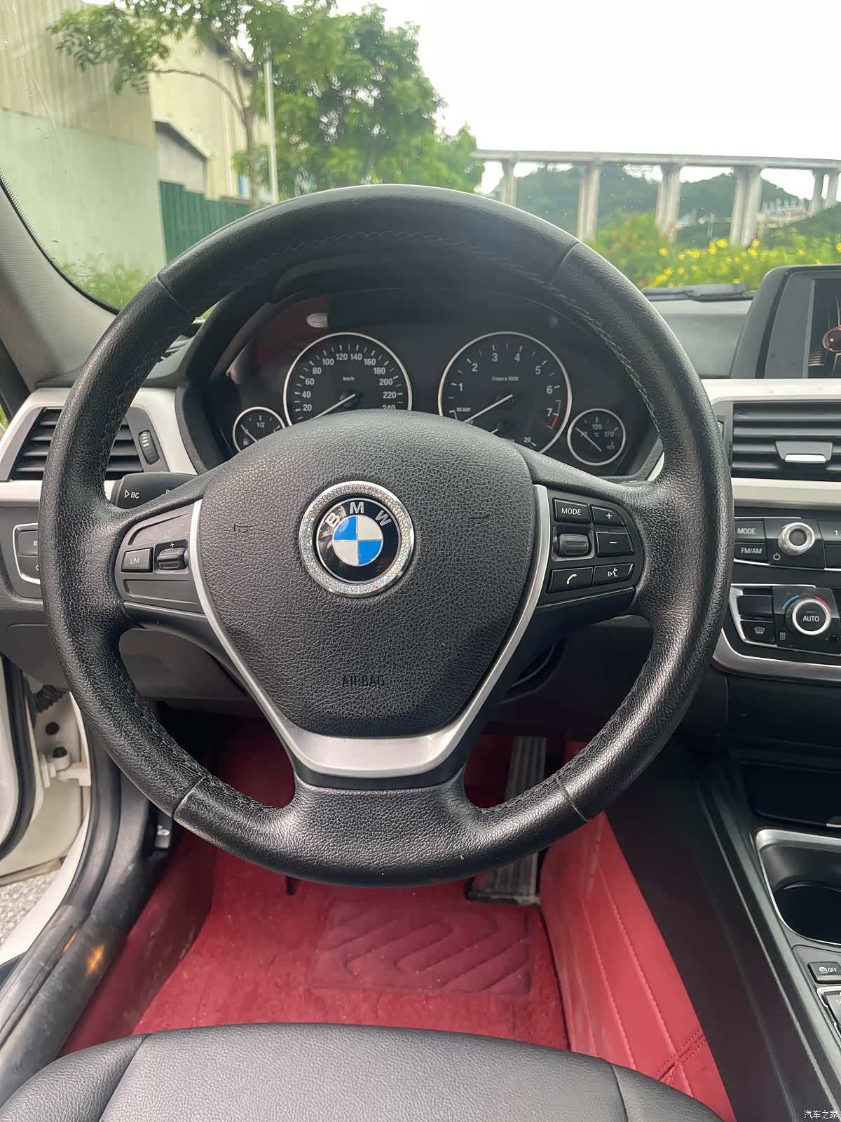 BMW 3 Series, 2015 9