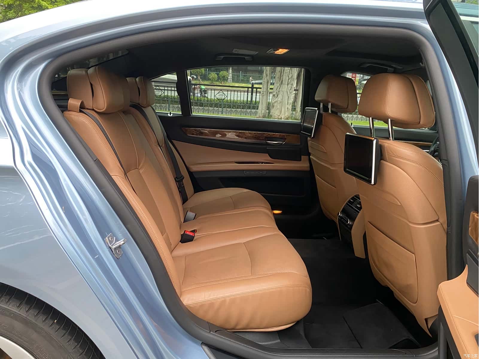 BMW 7 Series, 2013 12