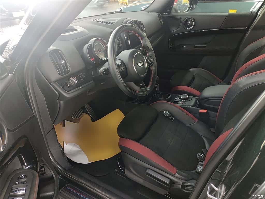 Mini Countryman, 2019 11
