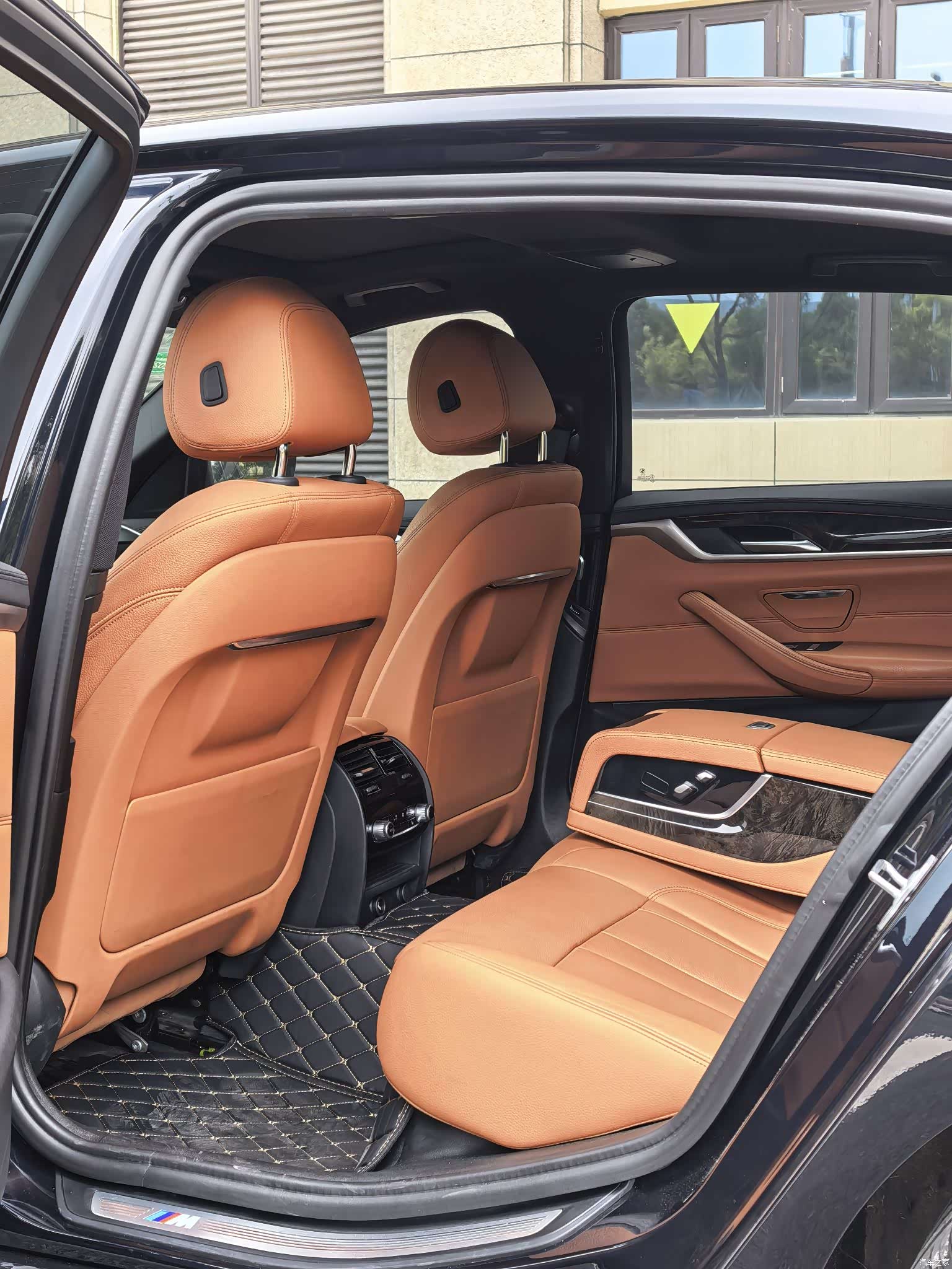 BMW 5 Series, 2019 11