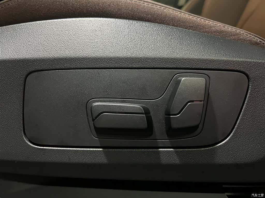 BMW X1, 2024 11