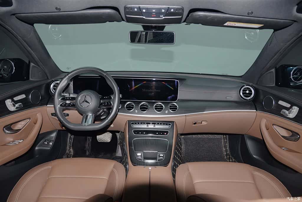 Mercedes-Benz E-Class, 2023 12