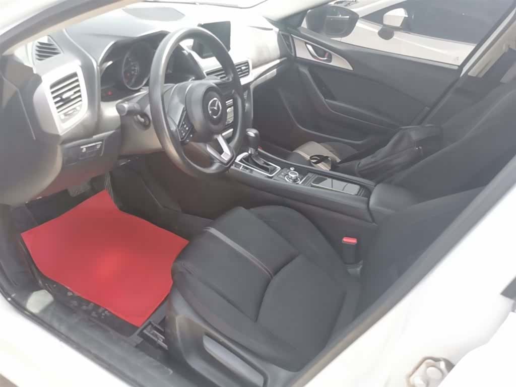 Mazda Mazda3, 2019 15