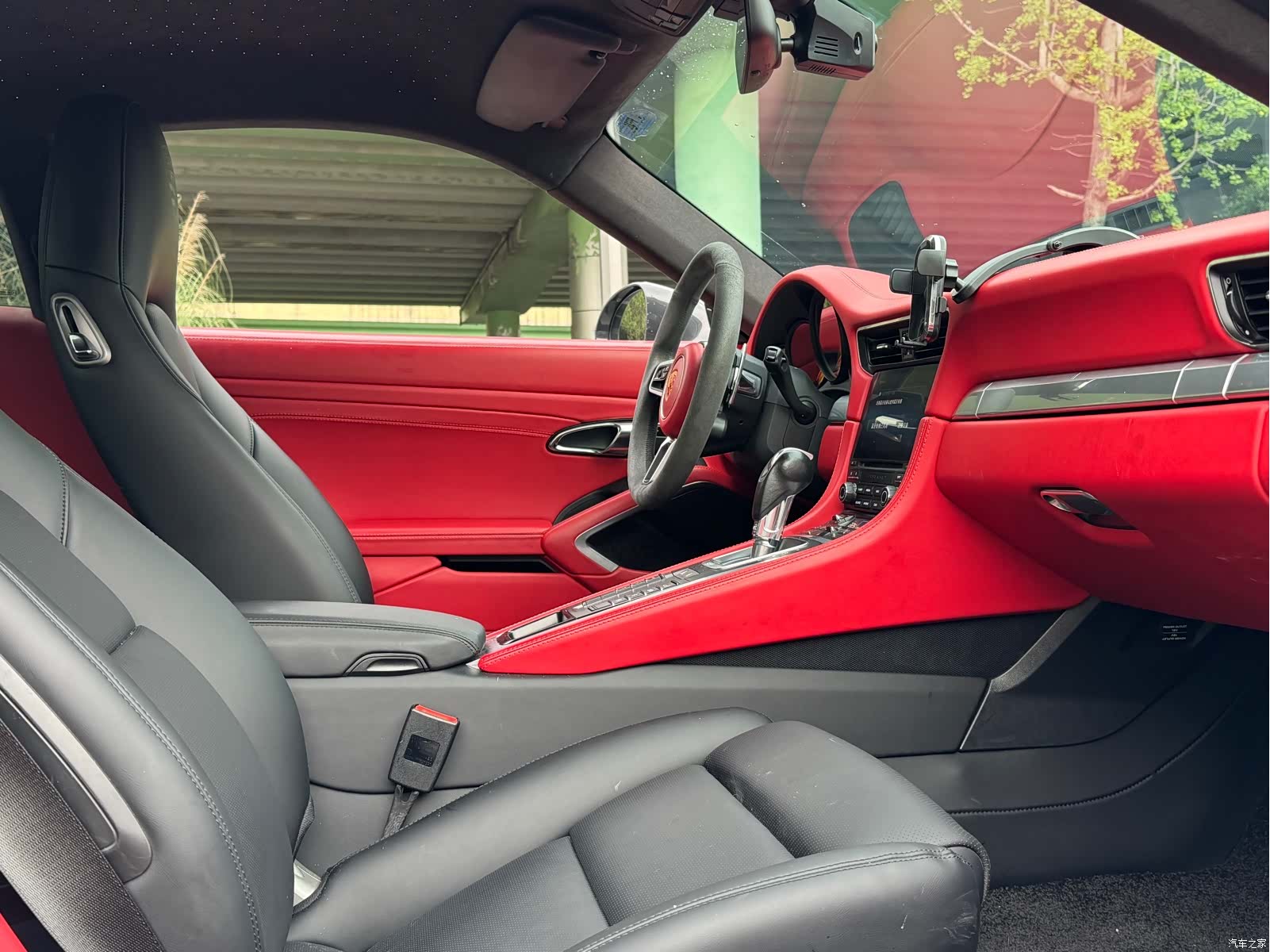 Porsche 911, 2018 13