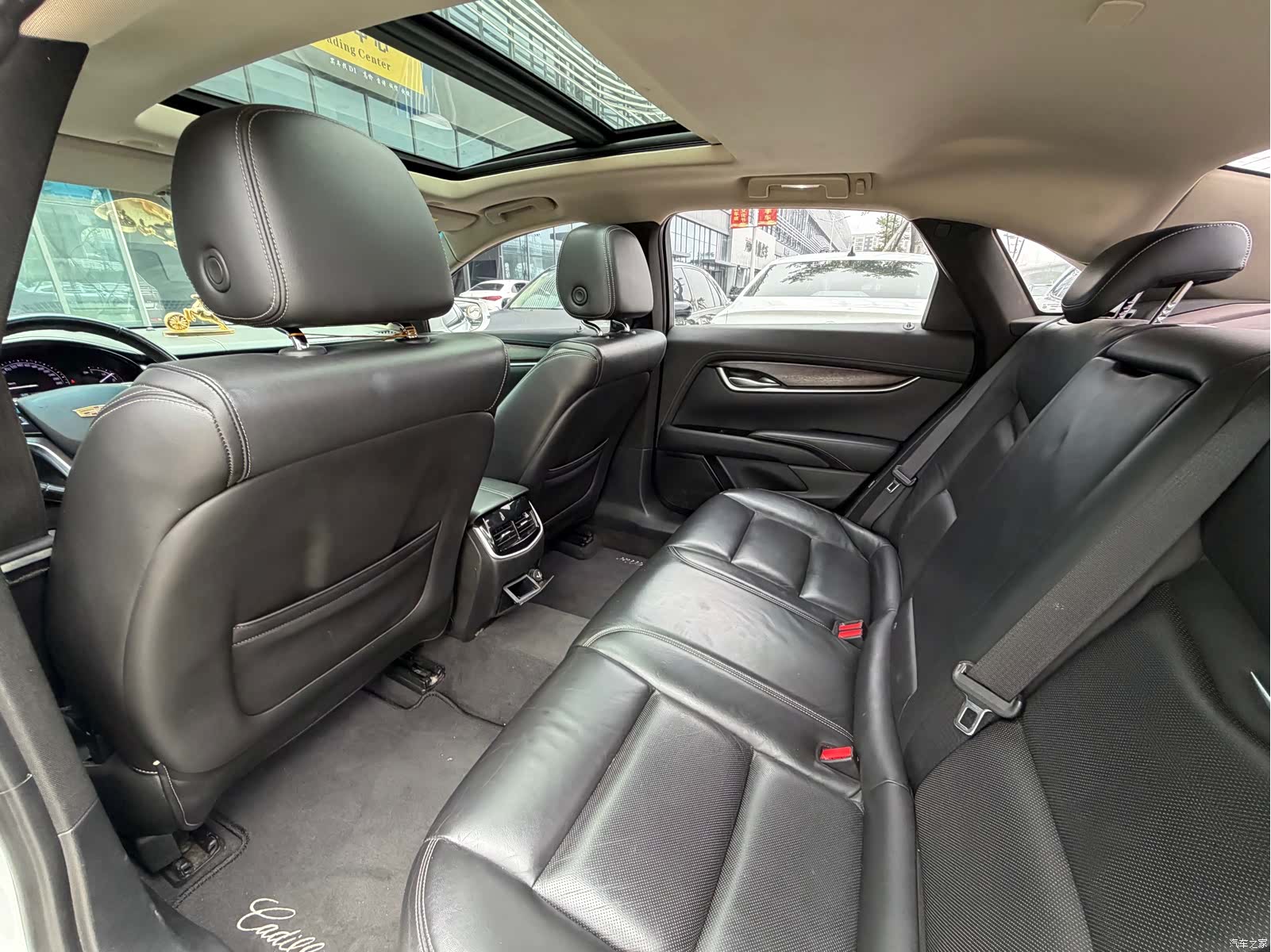 Cadillac XTS, 2019 8