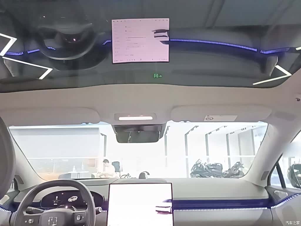 Zeekr 007, 2024 18