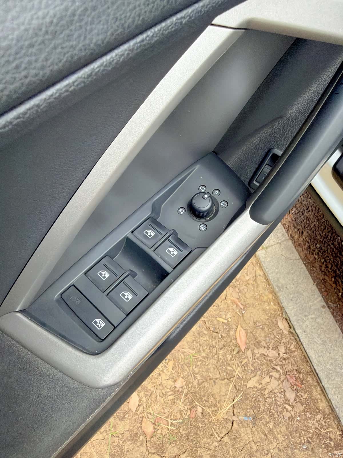 Audi Q3, 2022 13