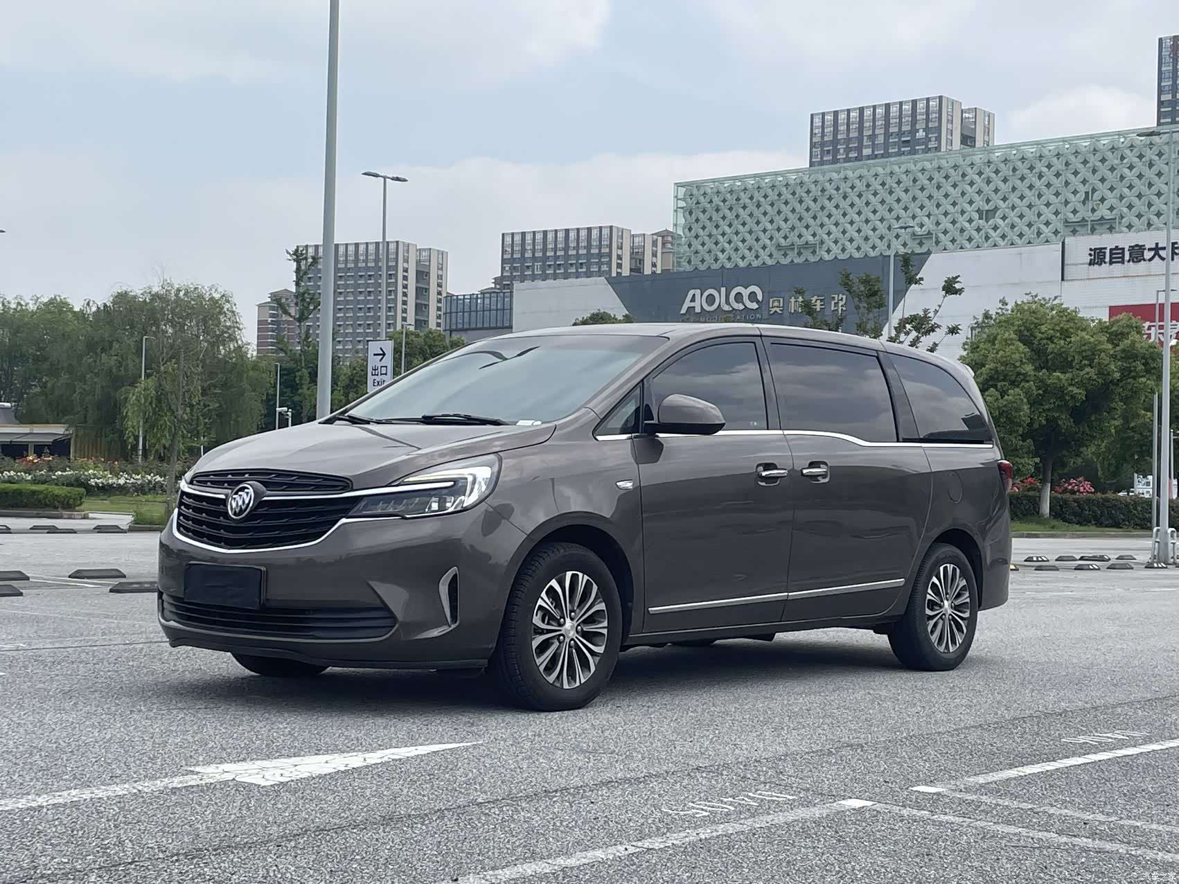 Buick GL8