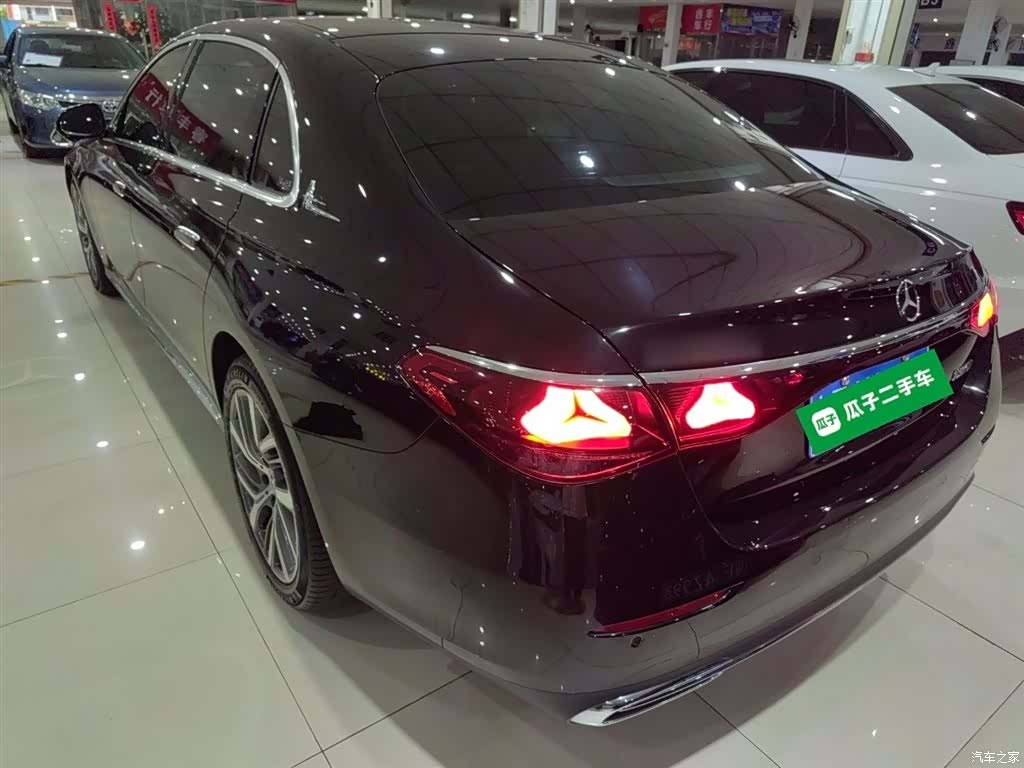 Mercedes-Benz E-Class, 2024 23