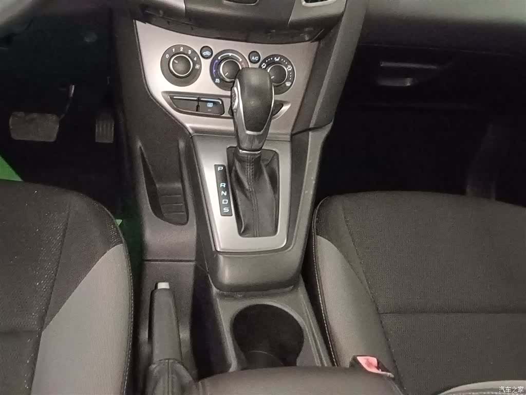 Ford Focus, 2015 14
