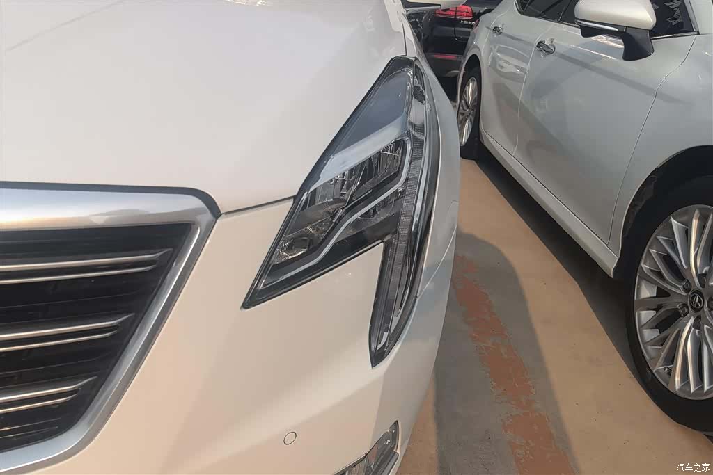 Cadillac XTS, 2019 все фото