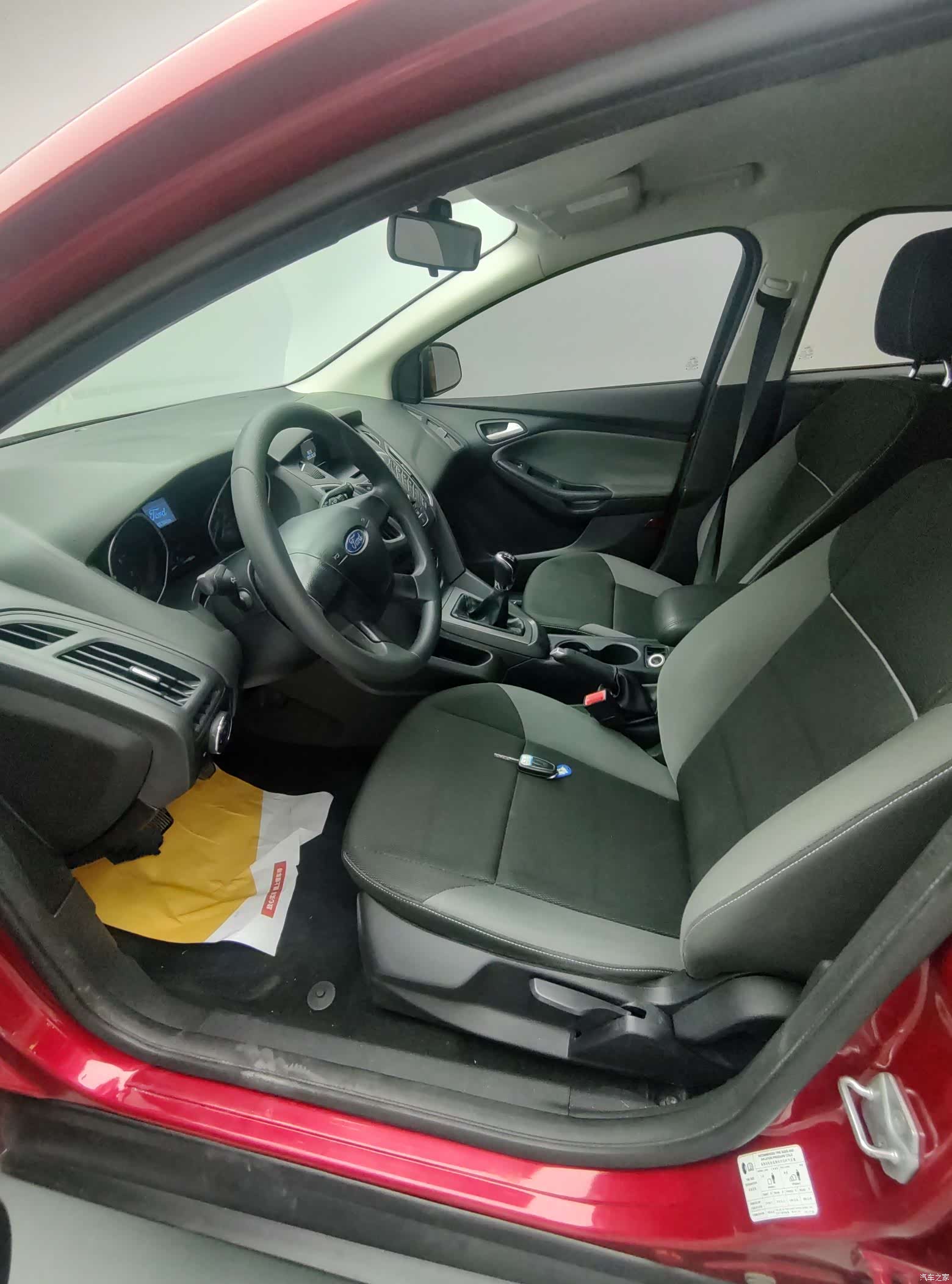 Ford Focus, 2014 4
