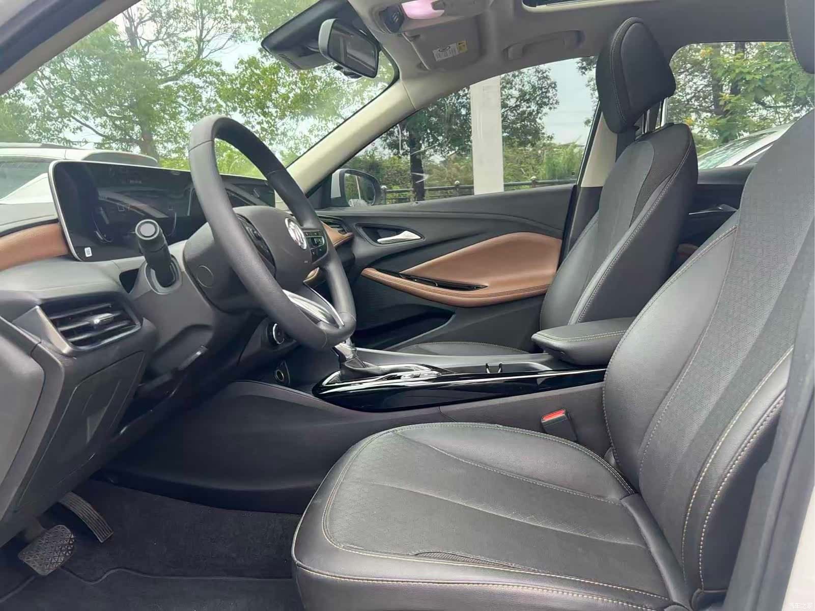 Buick Verano, 2022 все фото