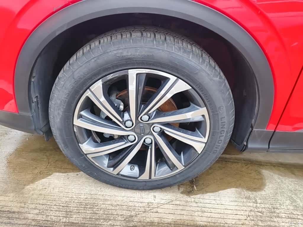 Geely Coolray, 2019 23
