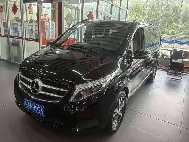 Mercedes-Benz V-Class