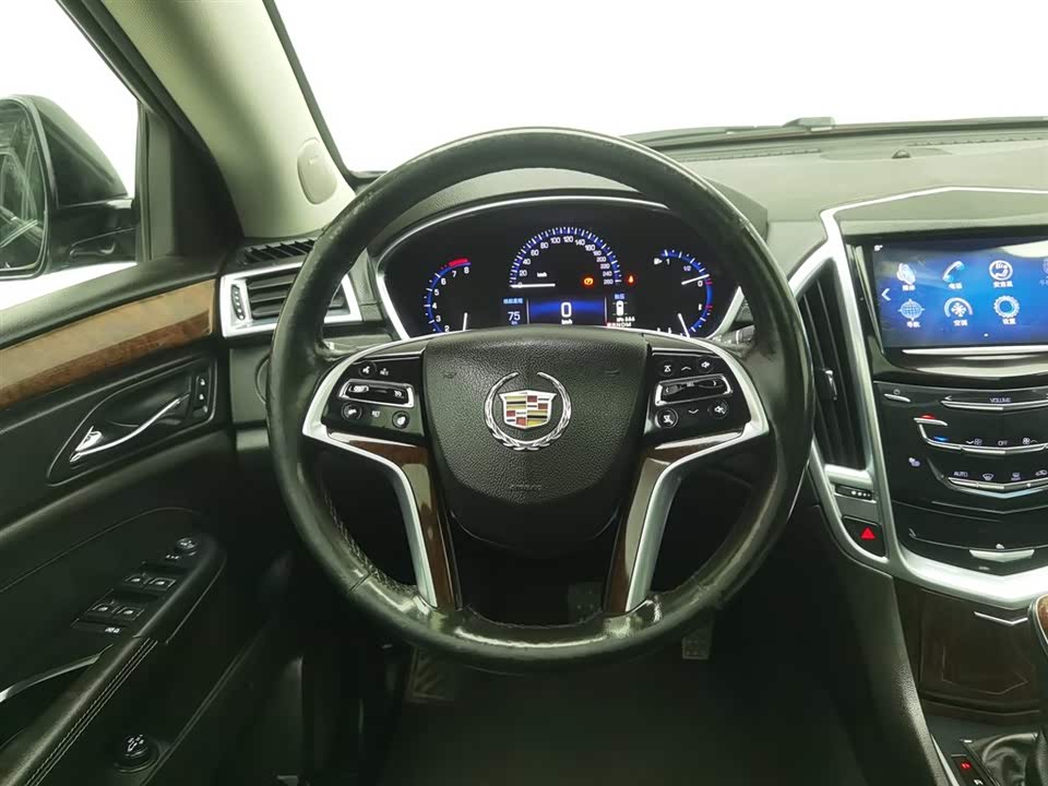 Cadillac SRX