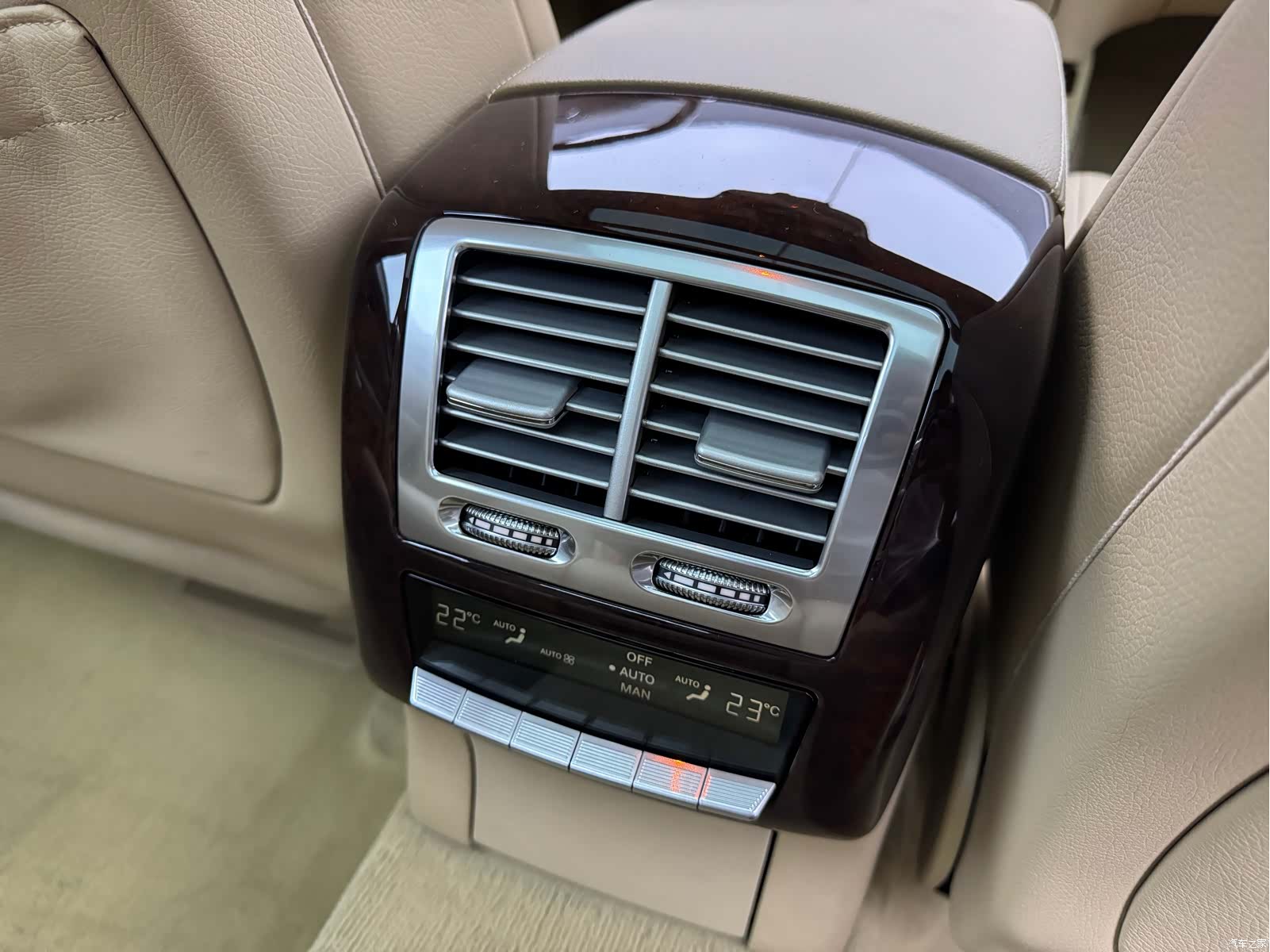 Mercedes-Benz S-Class, 2010 12
