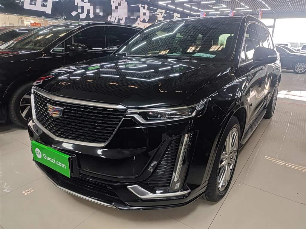 Cadillac XT6