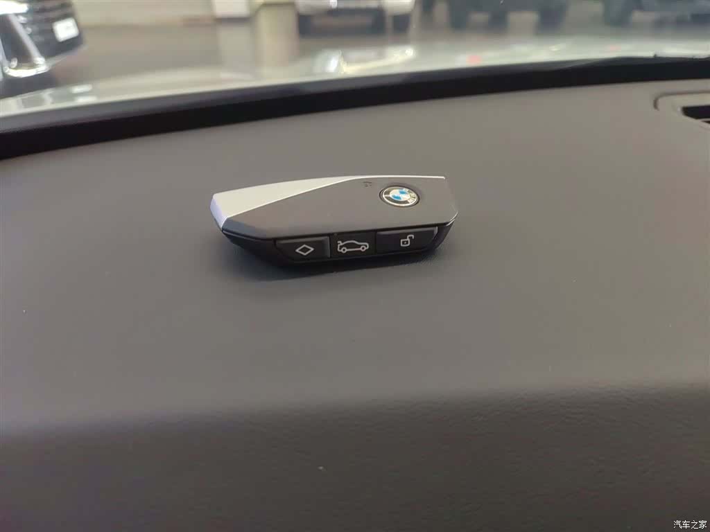 BMW X1, 2025 9