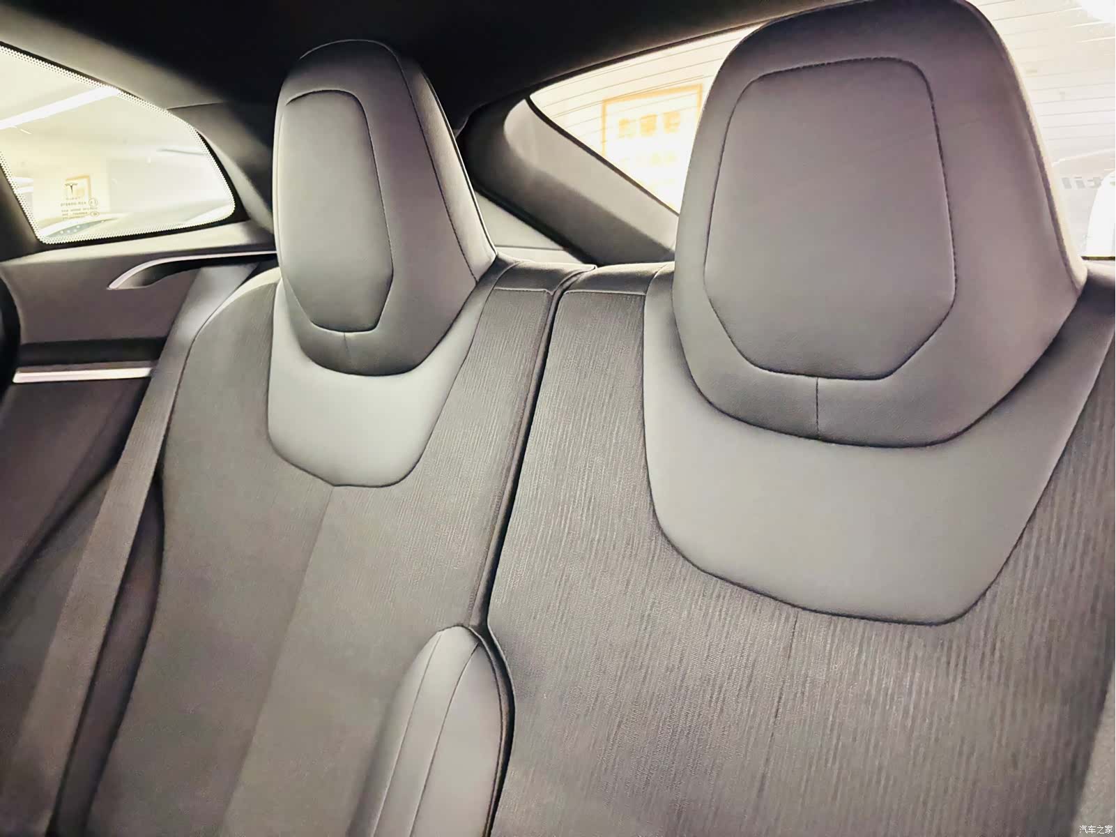 Tesla Model S, 2017 18