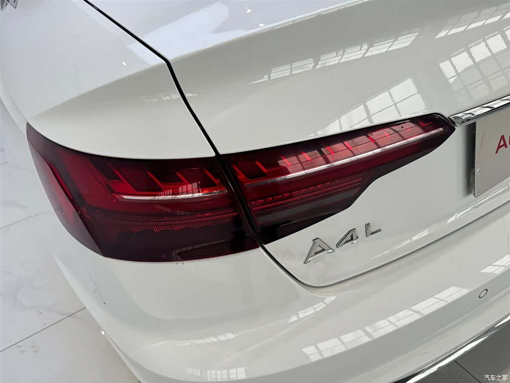 Audi A4L, 2020 18
