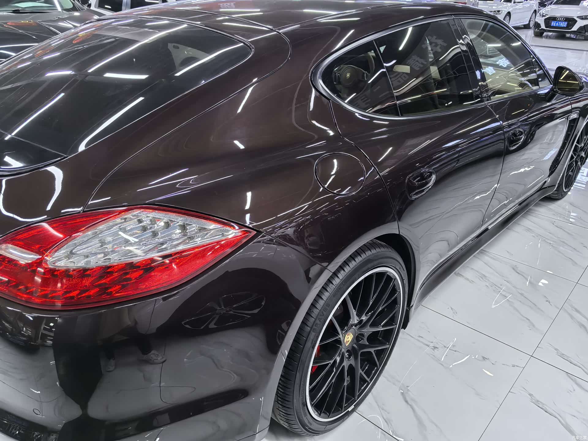 Porsche Panamera, 2012 6